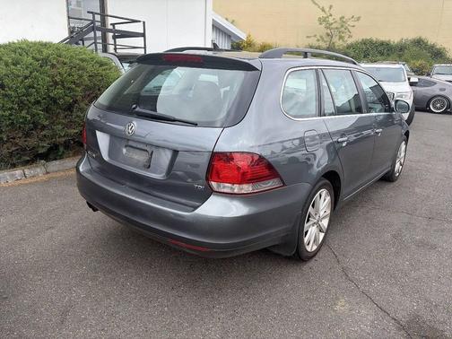 Platinum Gray Metallic 2012 Volkswagen Jetta SportWagen TDI