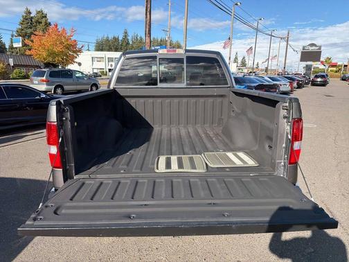 2004 Ford F-150 XLT SuperCrew