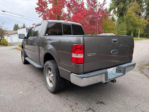 2004 Ford F-150 XLT SuperCrew
