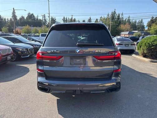 2020 BMW X7 M50i