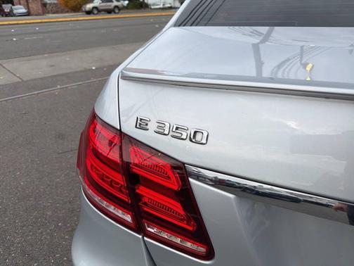 2015 Mercedes-Benz E-Class E 350 4dr Sedan
