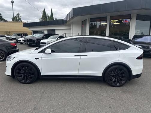 2022 Tesla Model X Plaid Tri Motor All-Wheel Drive