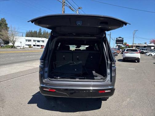 2023 Jeep Grand Wagoneer Series II 4x4