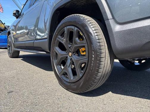 2023 Rivian R1T Adventure Quad Motor Large Pack