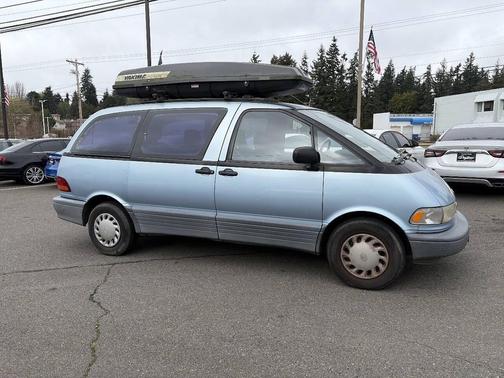 1993 Toyota Previa Deluxe 3dr Mini Van