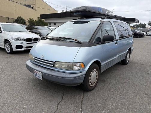 1993 Toyota Previa Deluxe 3dr Mini Van