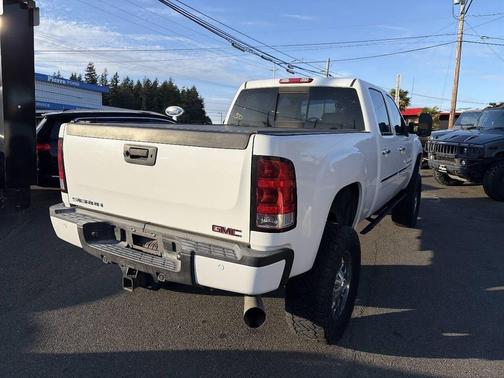 Summit White 2014 GMC Sierra 2500 Denali