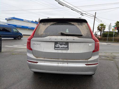 2023 Volvo XC90 Recharge Plug-In Hybrid T8 Ultimate 6-Seater