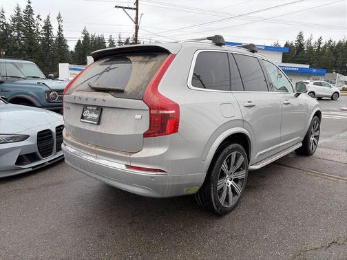 2023 Volvo XC90 Recharge Plug-In Hybrid T8 Ultimate 6-Seater