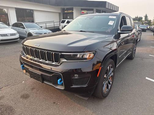 2022 Jeep Grand Cherokee 4xe Overland
