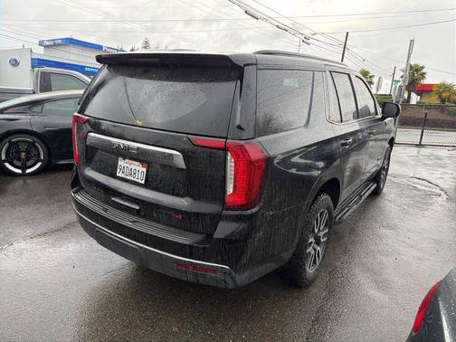 2021 GMC Yukon 4WD AT4