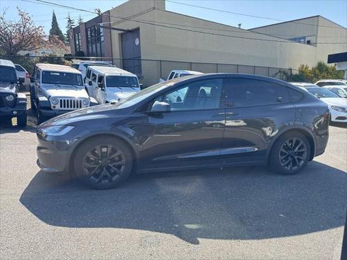 2024 Tesla Model X Long Range