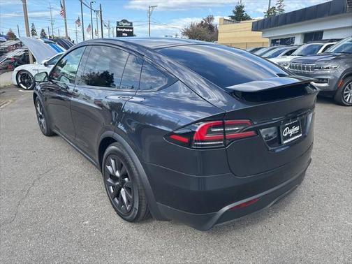 2024 Tesla Model X Long Range