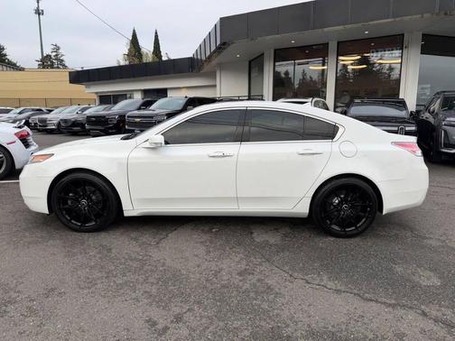 Bellanova White Pearl 2013 Acura TL Technology