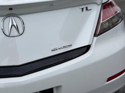 Bellanova White Pearl 2013 Acura TL Technology