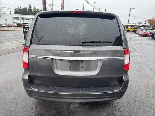 2015 Chrysler Town & Country S