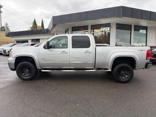 2010 GMC Sierra 2500 SLT