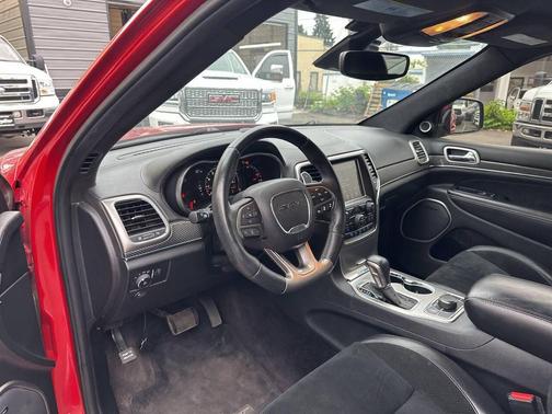 2017 Jeep Grand Cherokee SRT