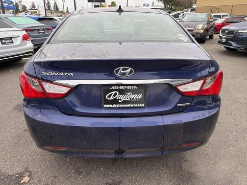 2012 Hyundai SONATA Limited