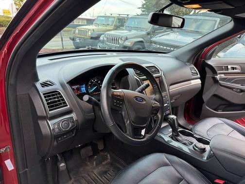 2019 Ford Explorer Limited