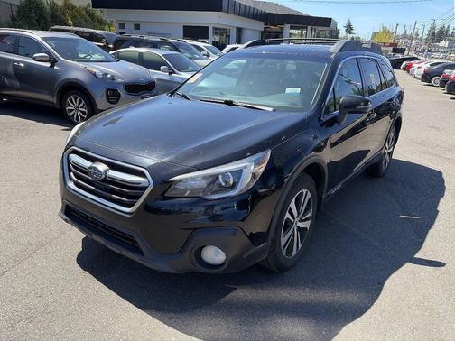 Crystal Black Silica 2018 Subaru Outback 2.5i Limited