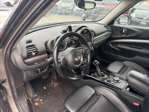 2016 MINI Clubman Cooper