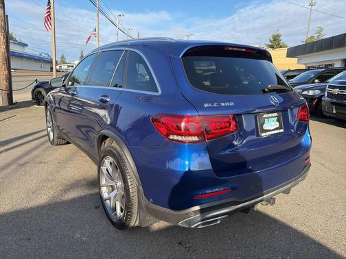 2021 Mercedes-Benz GLC 300 4MATIC