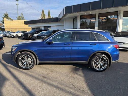 2021 Mercedes-Benz GLC 300 4MATIC