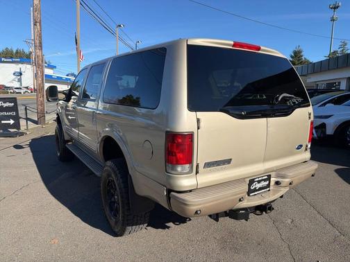 2004 Ford Excursion Limited