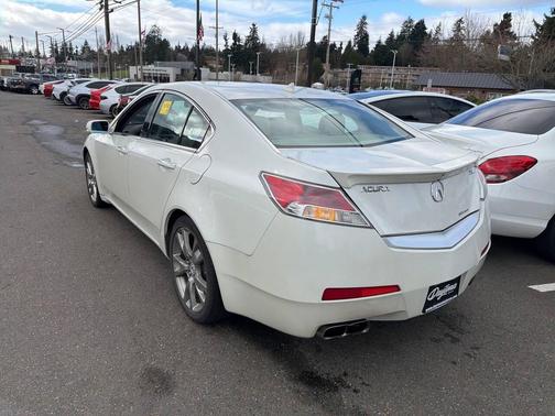 2011 Acura TL Technology