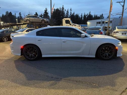 2016 Dodge Charger R/T Scat Pack