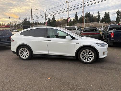2016 Tesla Model X 90D