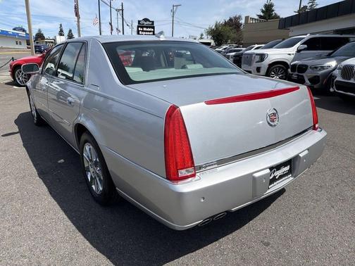 Radiant Silver Metallic 2011 Cadillac DTS Premium Collection