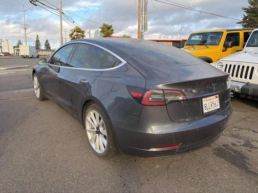 2019 Tesla Model 3 Performance