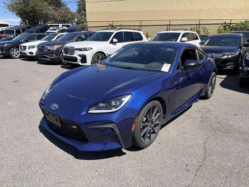 Trueno Blue 2023 Toyota GR86 Premium