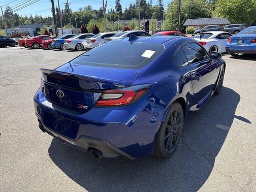 Trueno Blue 2023 Toyota GR86 Premium