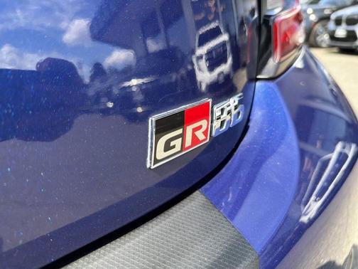Trueno Blue 2023 Toyota GR86 Premium