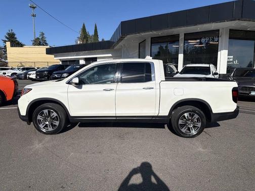 White Diamond Pearl 2019 Honda Ridgeline RTL-E