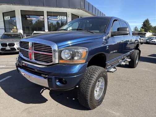 Patriot Blue Pearlcoat 2006 Dodge Ram 2500 Laramie Mega Cab