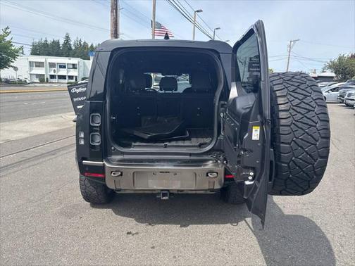 2021 Land Rover Defender 110 X