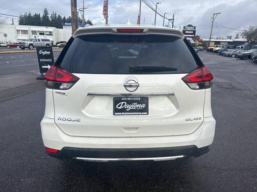 2018 Nissan Rogue SL