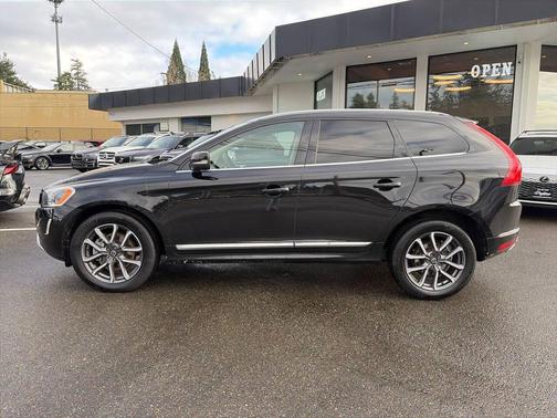 2016 Volvo XC60 T5 Premier
