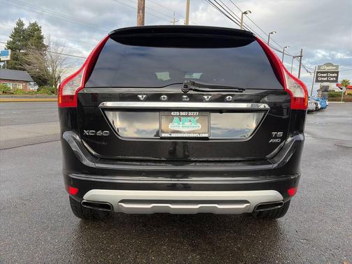 2016 Volvo XC60 T5 Premier