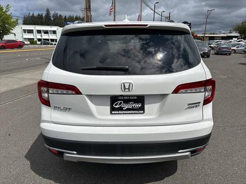 2020 Honda Pilot Touring 8-Passenger
