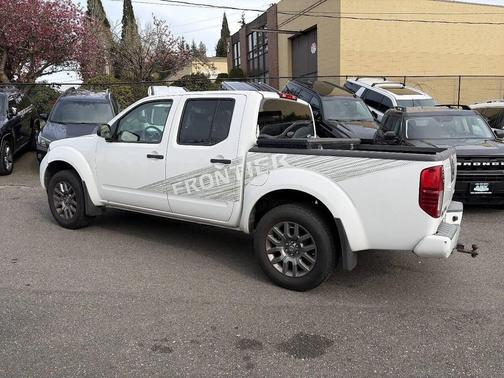 Avalanche 2012 Nissan Frontier SV