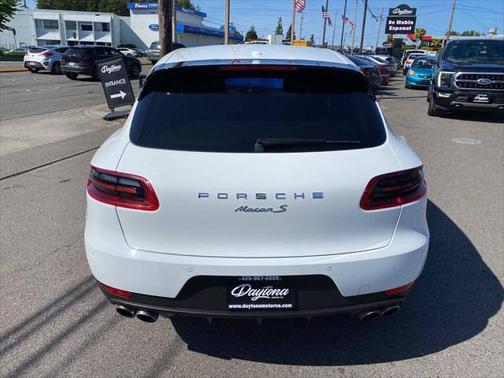 2016 Porsche Macan S
