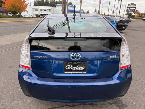 2010 Toyota Prius II