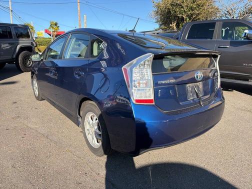 2010 Toyota Prius II