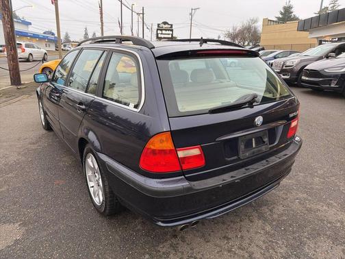 2002 BMW 325 325xi AWD 4dr Sport Wagon