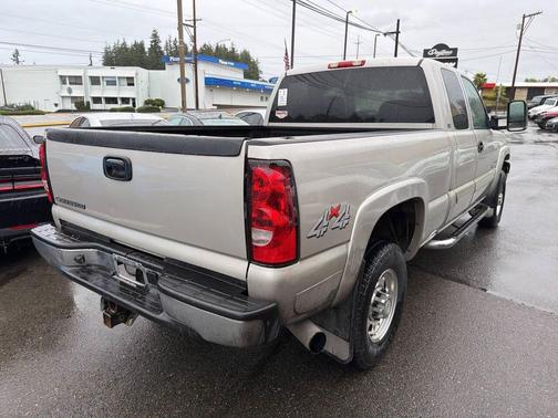 2006 Chevrolet Silverado 2500 LS H/D Extended Cab